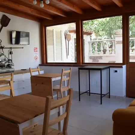 Elsa Cori Me Guest house